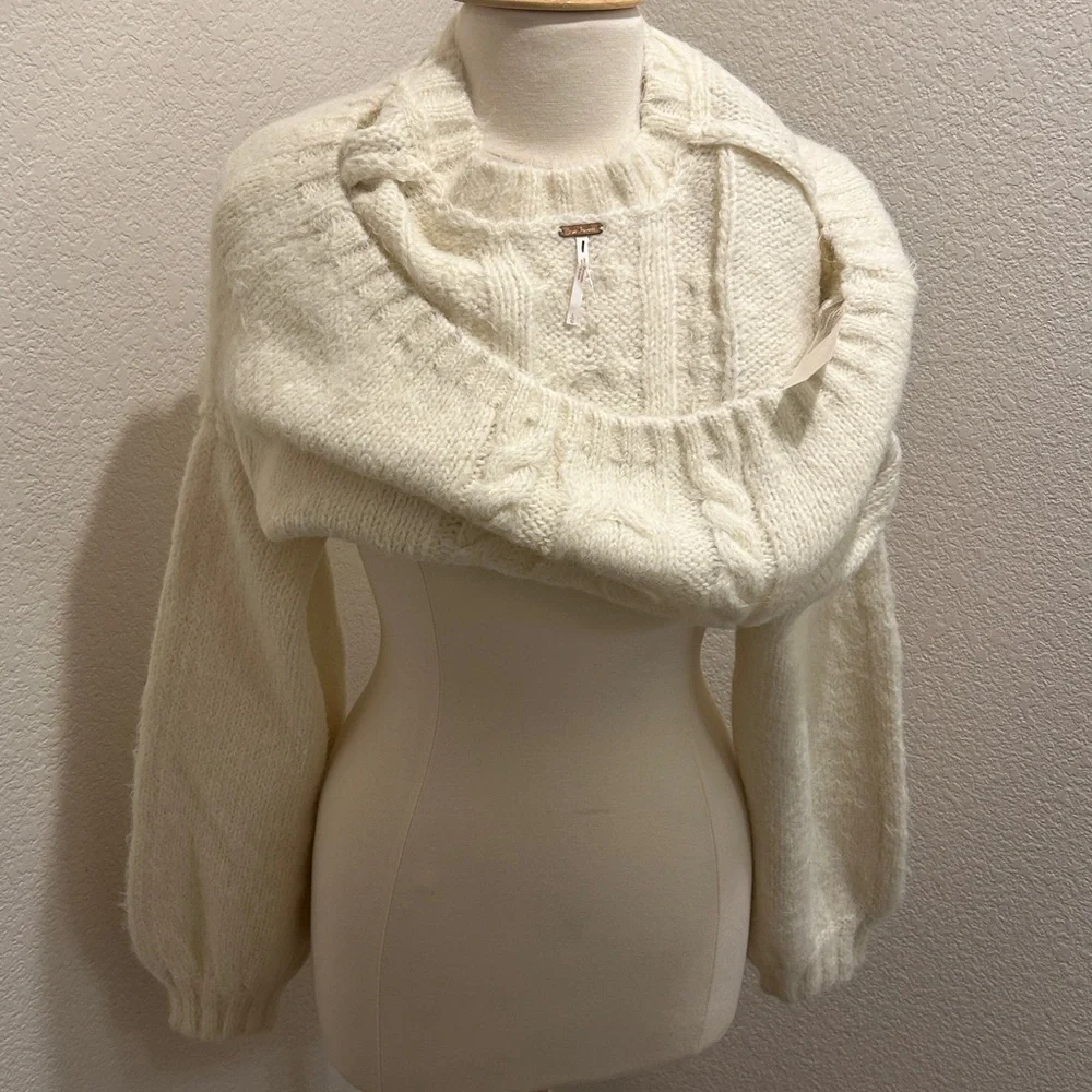 Free People elegant cream